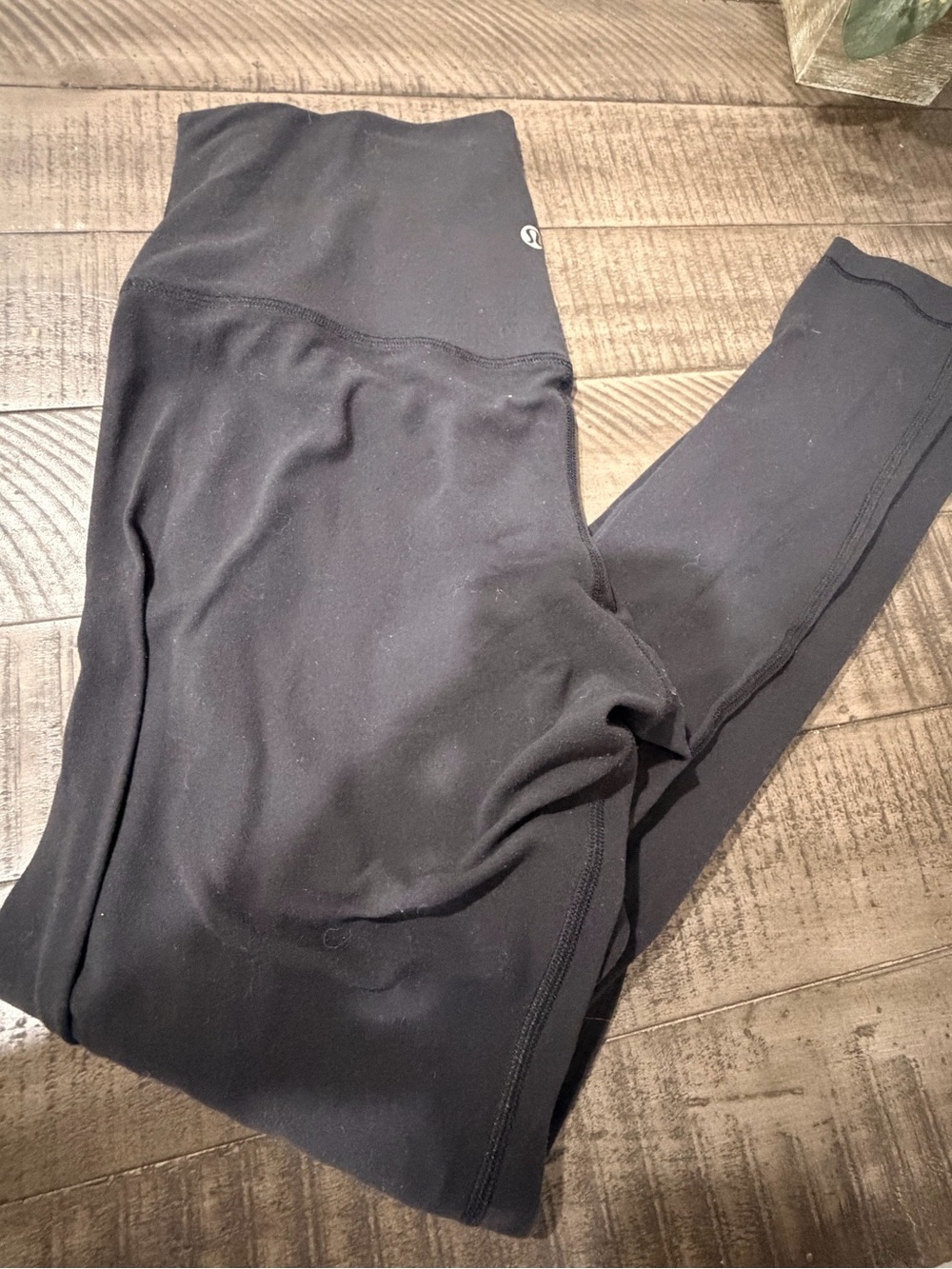 lululemon athletica Black High-Rise Leggings - Picture 2 of 3
